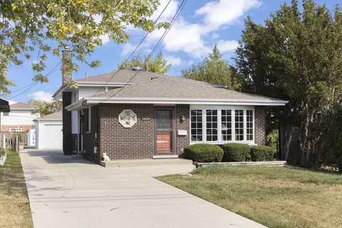 Exterior - 5628 W Hawthorne Ave, Berkeley, IL 60163 photo 2 of 4