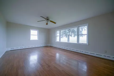 Living - 2610 S Klinger Rd, Pecatonica, IL 61063 photo 1 of 5
