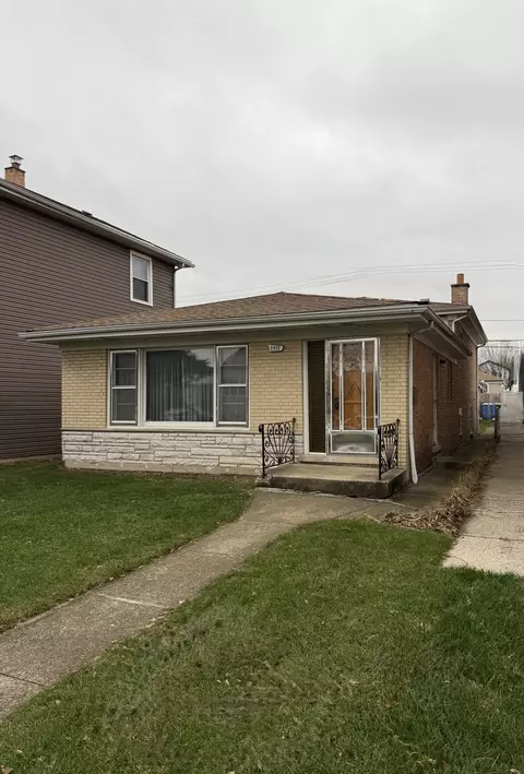 2922 N Mulligan Ave, Chicago, IL 60634