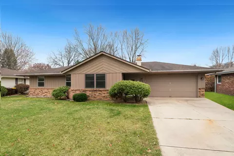 1630 River Bluff Blvd, Rockford, IL 61103