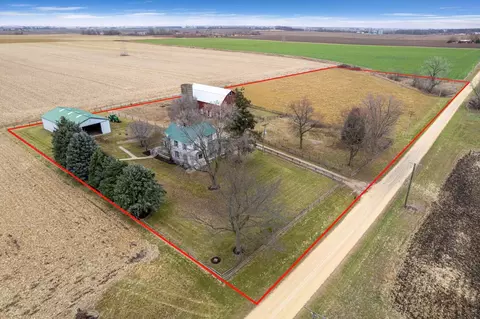 16645 Lasher Rd, Hinckley, IL 60520