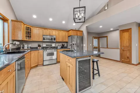 1210 Brandywine Cir, Algonquin, IL 60102 photo 10