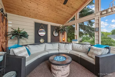 1210 Brandywine Cir, Algonquin, IL 60102 photo 7
