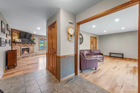 1210 Brandywine Cir, Algonquin, IL 60102 photo 19