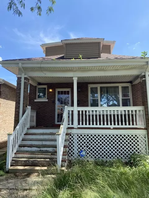 8611 S Aberdeen St, Chicago, IL 60620