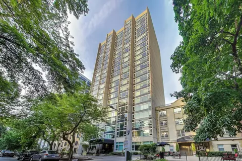 2728 N Hampden Ct #1310, Chicago, IL 60614