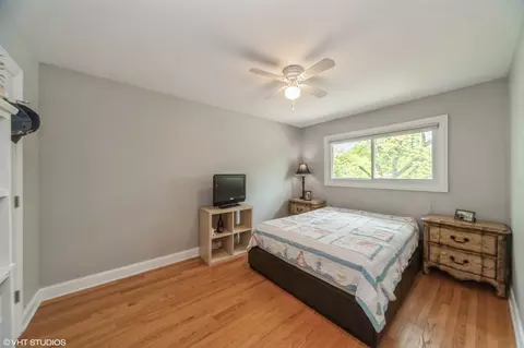 Bedroom - 1049 Peace Dr, Wheeling, IL 60090 photo 3 of 4