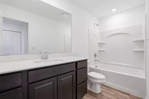 Bath - 357 Danforth Dr, Oswego, IL 60543 photo 2 of 2