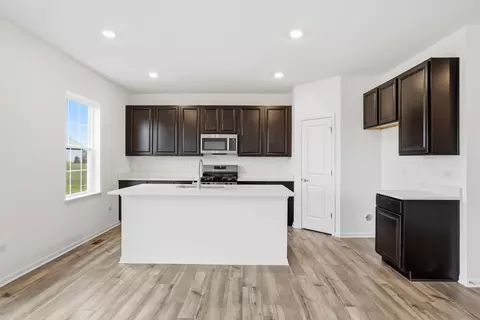 Kitchen - 357 Danforth Dr, Oswego, IL 60543 photo 1 of 3