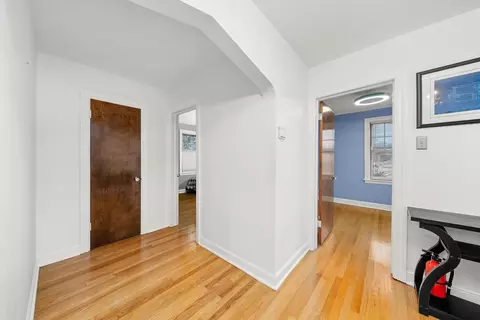 Entry Way - 8454-58 S Winchester Ave, Chicago, IL 60620 photo 4 of 4