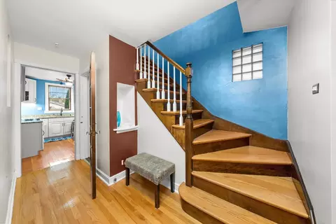 Entry Way - 8454-58 S Winchester Ave, Chicago, IL 60620 photo 1 of 4