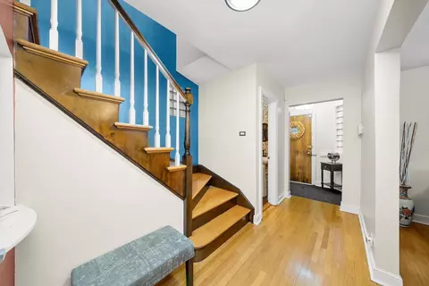 Entry Way - 8454-58 S Winchester Ave, Chicago, IL 60620 photo 2 of 4