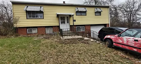 4515 Raven St, Rockford, IL 61107