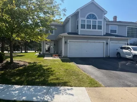 1273 Dunamon Dr, Bartlett, IL 60103