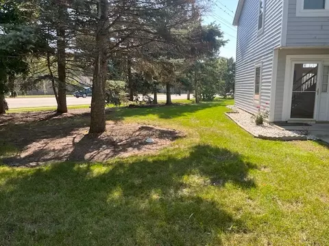 Exterior - 1273 Dunamon Dr, Bartlett, IL 60103 photo 2 of 6