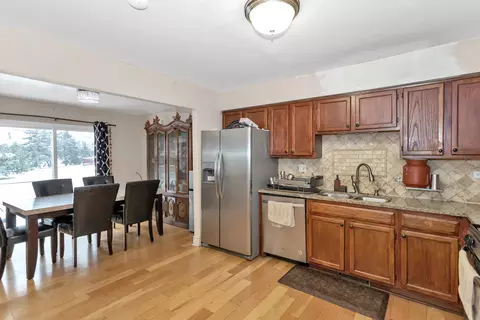 Kitchen - 1273 Dunamon Dr, Bartlett, IL 60103 photo 3 of 5