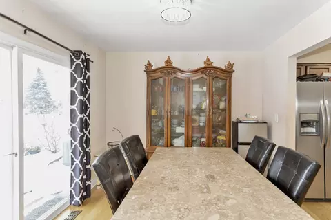 Dining - 1273 Dunamon Dr, Bartlett, IL 60103 photo 1 of 4