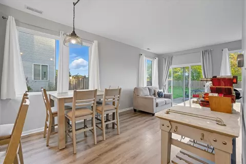 Dining - 819 Daniel Dr, Minooka, IL 60447 photo 1 of 2
