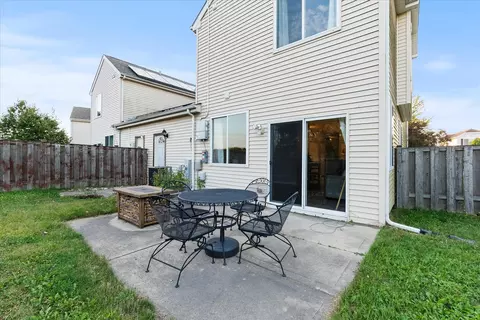 Exterior - 819 Daniel Dr, Minooka, IL 60447 photo 5 of 5