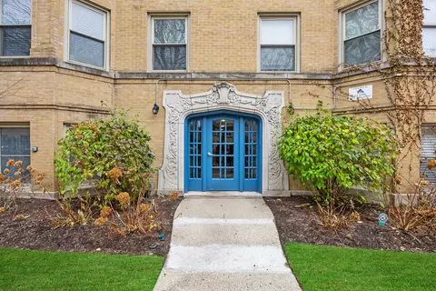 Other - Undisclosed, Chicago, IL 60645 photo 1 of 6