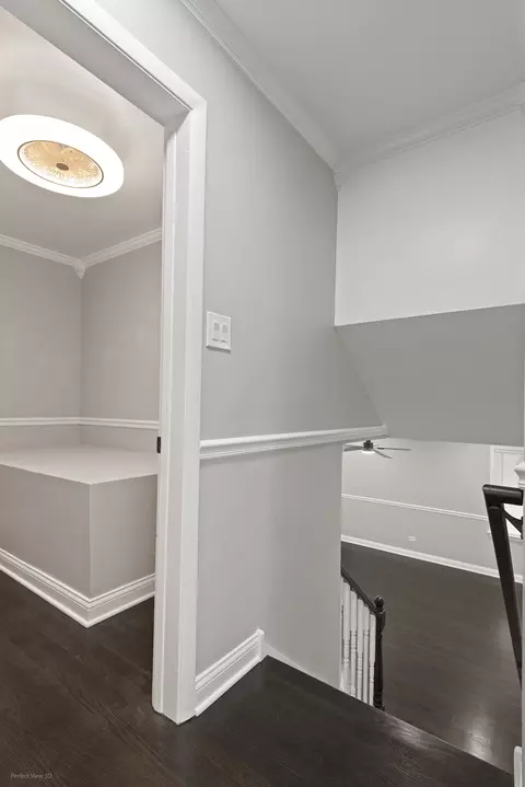 Entry Way - 240 E 148th St, Harvey, IL 60426 photo 5 of 5