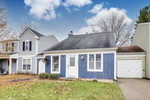 1011 Wesley Ln, Algonquin, IL 60102