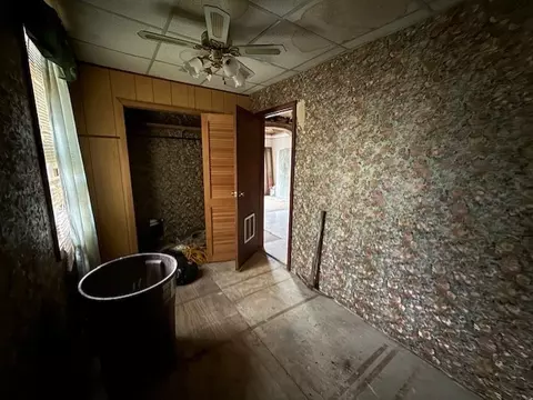 Bedroom - 1620 W 44th St, Chicago, IL 60609 photo 1 of 3