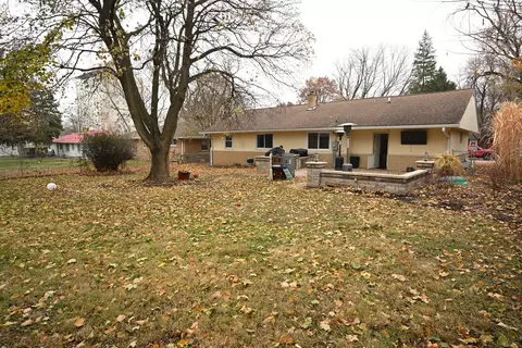 139 Eastview Dr, Normal, IL 61761 photo 40