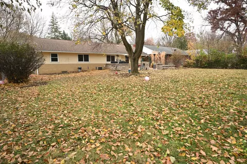 139 Eastview Dr, Normal, IL 61761 photo 39