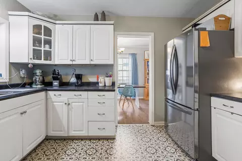 Kitchen - 1233 E Jefferson St, Bloomington, IL 61701 photo 2 of 4