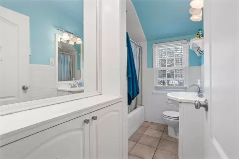Bath - 1233 E Jefferson St, Bloomington, IL 61701 photo 1 of 3