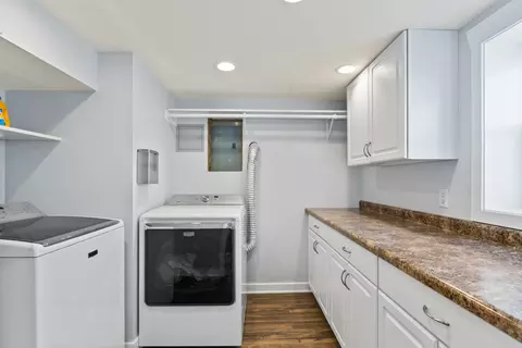Other - 5823 Stuart Ln, Oak Forest, IL 60452 photo 4 of 6
