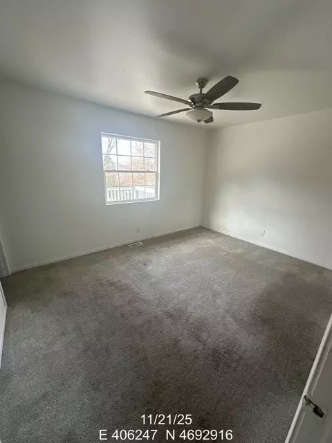 Bedroom - 35728 N Benjamin Ave, Ingleside, IL 60041 photo 1 of 3