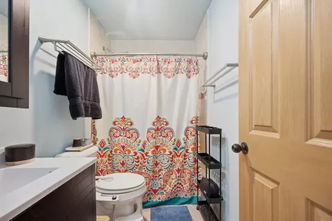 Bath - Undisclosed, Elgin, IL 60123 photo 1 of 1