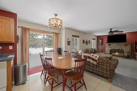 Dining - 3505 Bailey St, Plano, IL 60545 photo 4 of 4