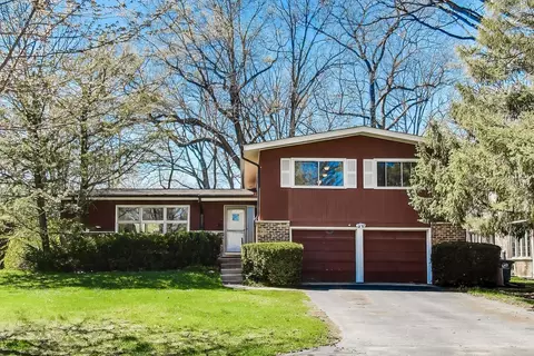 2710 Marl Oak Dr, Highland Park, IL 60035