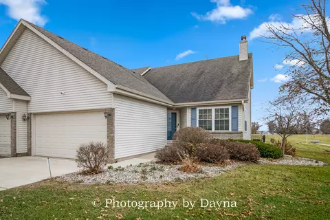 1496 Timber Ridge Ct, Kankakee, IL 60901