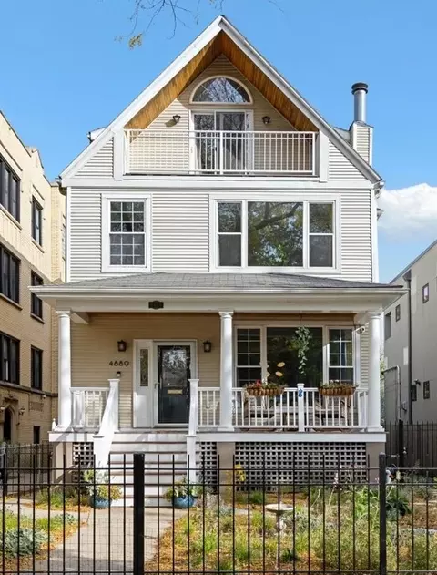 4889 N Hermitage Ave, Chicago, IL 60640