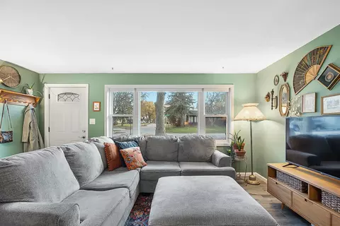 Living - 200 W Summit St, Normal, IL 61761 photo 1 of 3
