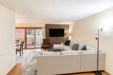 Living - 9250 Beloit Ave #104, Bridgeview, IL 60455 photo 2 of 2