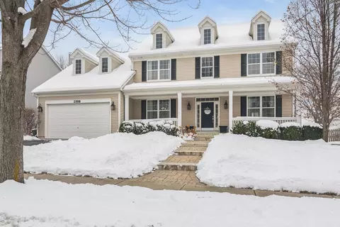 2558 Savanna Dr, Wauconda, IL 60084