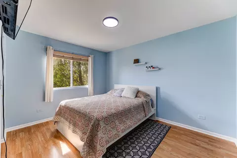 Bedroom - 6304 Southridge Dr, Plainfield, IL 60586 photo 2 of 4