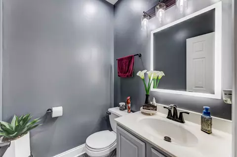 Bath - 6304 Southridge Dr, Plainfield, IL 60586 photo 1 of 4