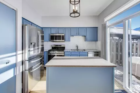 Kitchen - 3120 Hoffman St, Plano, IL 60545 photo 1 of 3