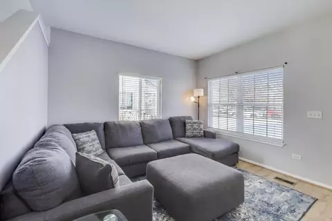 Living - 3120 Hoffman St, Plano, IL 60545 photo 2 of 2