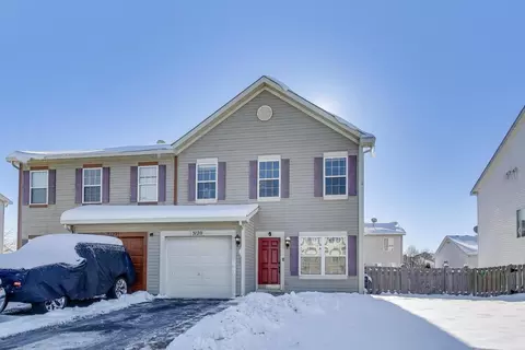 Exterior - 3120 Hoffman St, Plano, IL 60545 photo 3 of 6