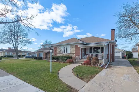 Undisclosed, Westchester, IL 60154