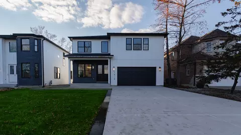 1018 N Princeton Ave, Villa Park, IL 60181
