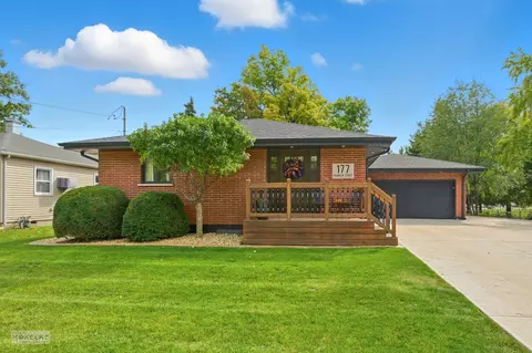 177 Franklin St, Oswego, IL 60543
