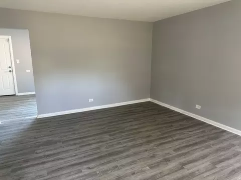 2956 Sherwood Ave, Markham, IL 60428 photo 2
